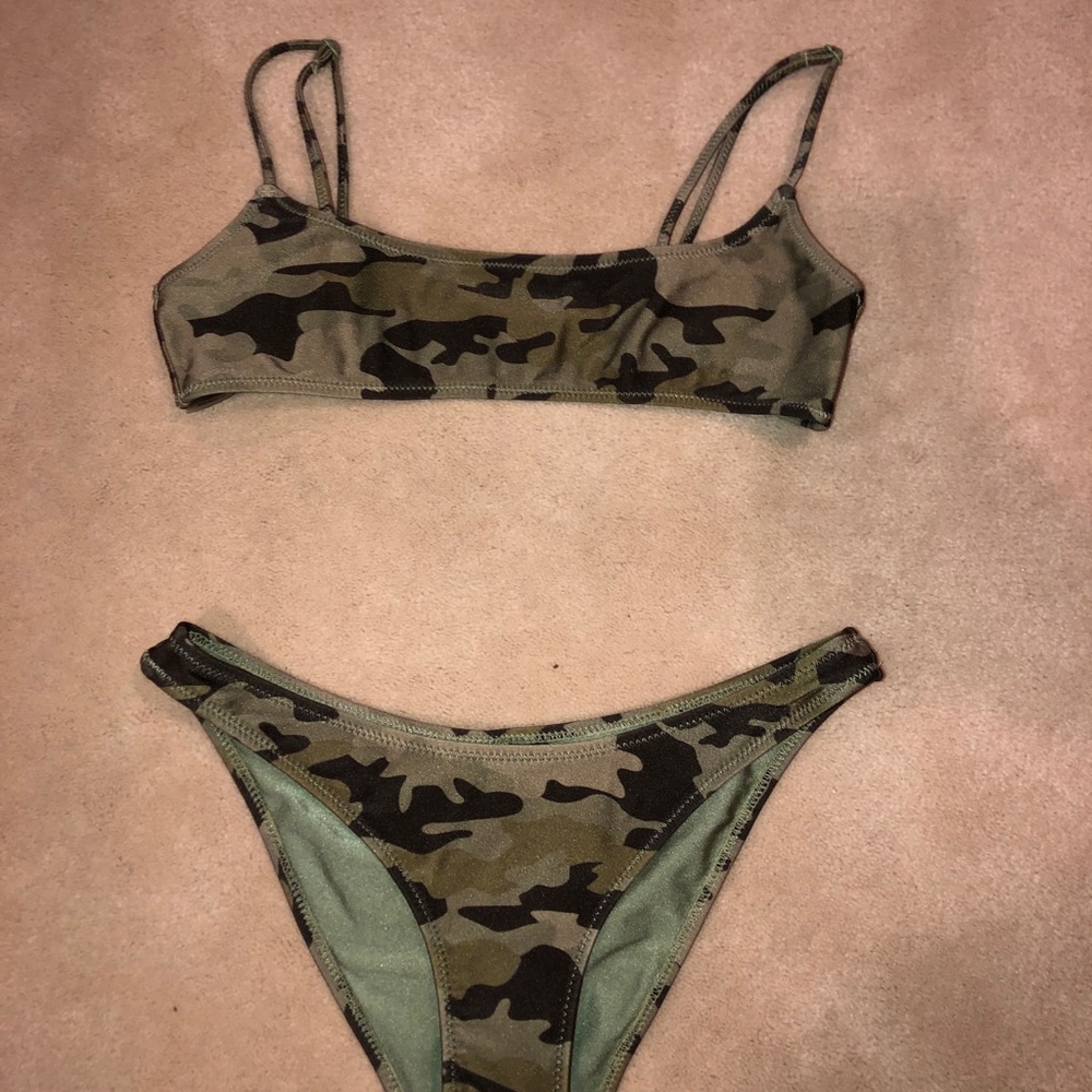 Triangl Camo Bikini Set